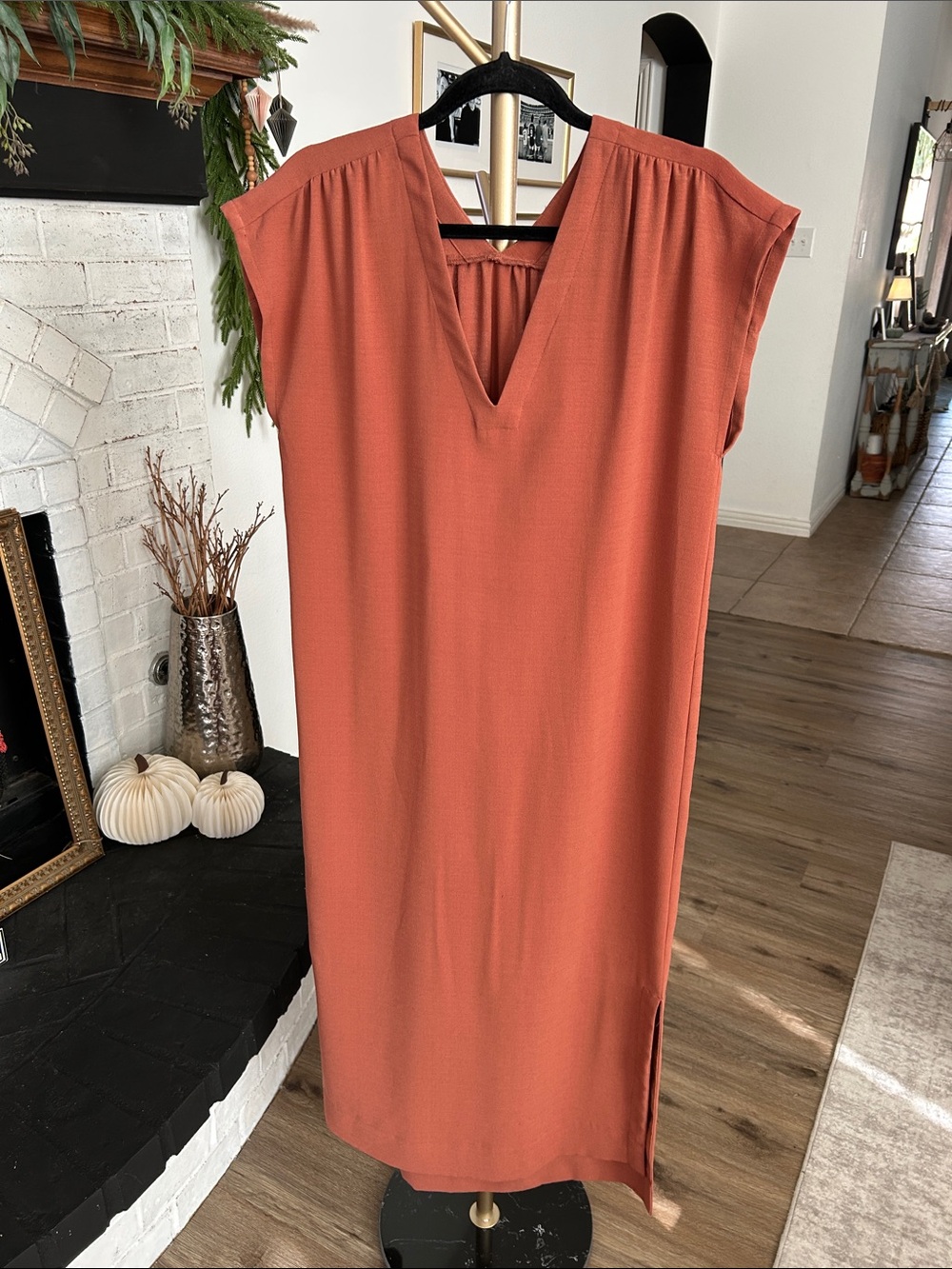 Prologue Cap Sleeve V-Neck Women's Dress in Terracotta XS